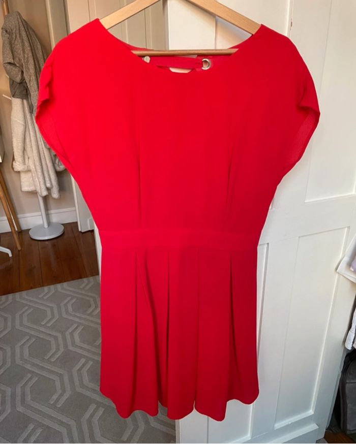 Robe dos nu