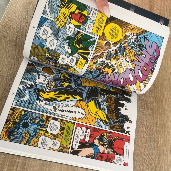 Livre avengers - photo numéro 2