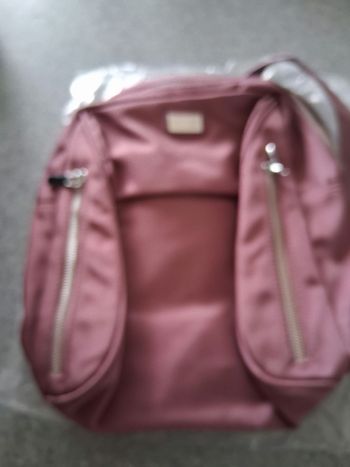 Petit sac à dos violet neuf