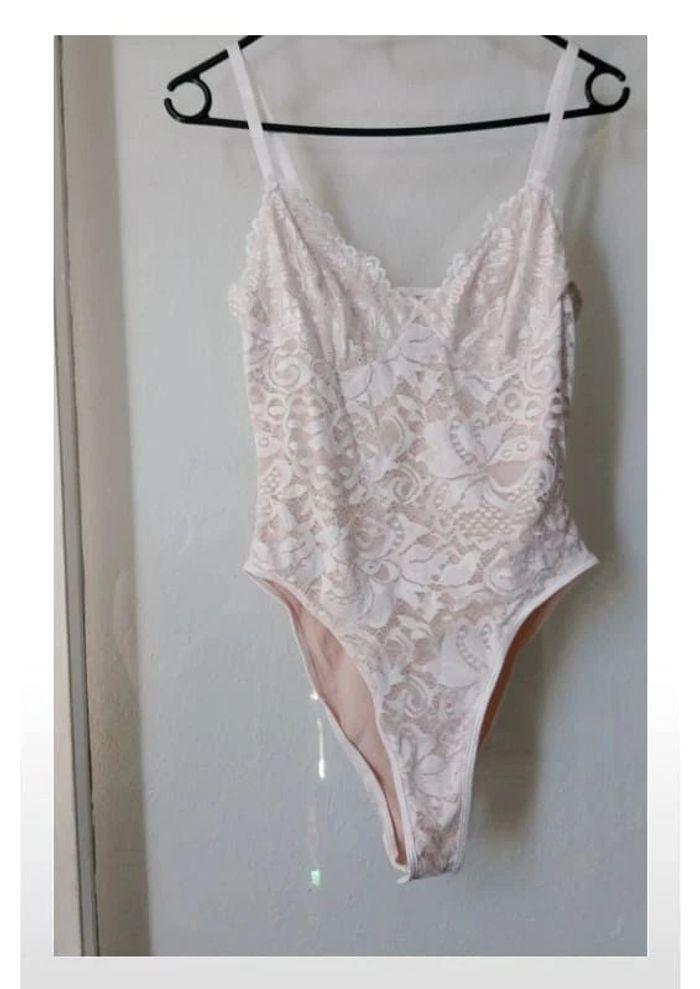 Bodie femme Neuf S