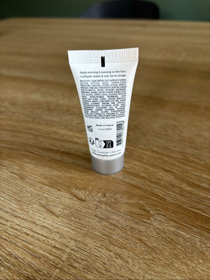 Crème effet jeunesse - photo numéro 3