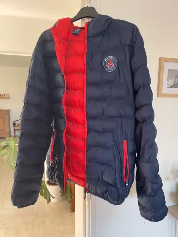 PSG - Doudoune à capuche