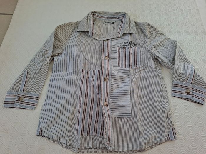 Chemise gris, bleu.. ; Tape à l’œil T 4 ans