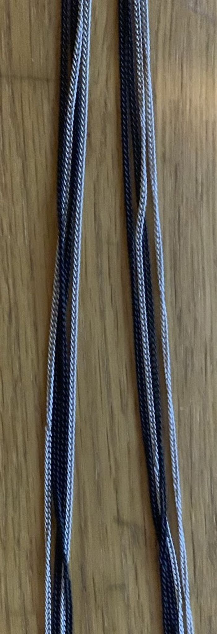 Collier long avec une fausse grosse perle - photo numéro 5