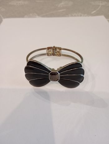 Bracelet noeud noir