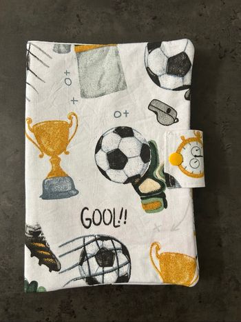 Protège carnet de santé foot