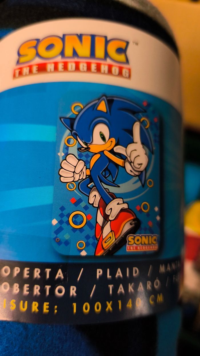 Plaid Sonic