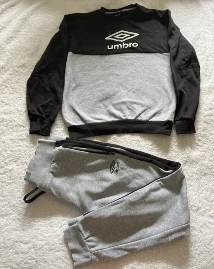 Ensemble umbro