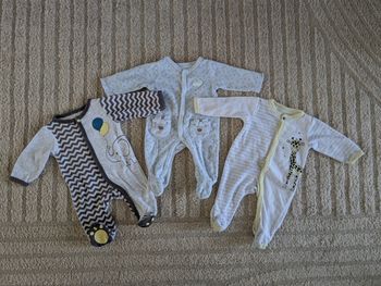 Lot de 3 pyjamas légers pour bébé 1 mois, In Extenso