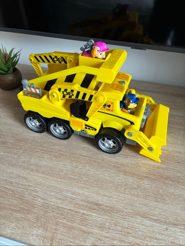 Gros camion Ruben chantier de la patrouille avec Stella et Chase - photo numéro 2