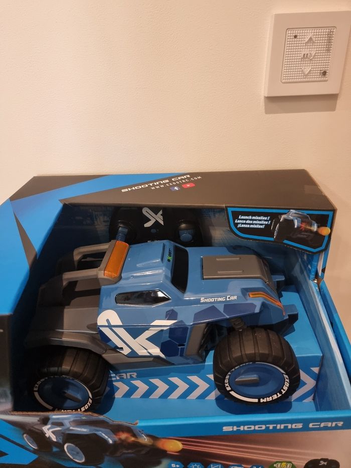Voiture télécommande exost - photo numéro 2