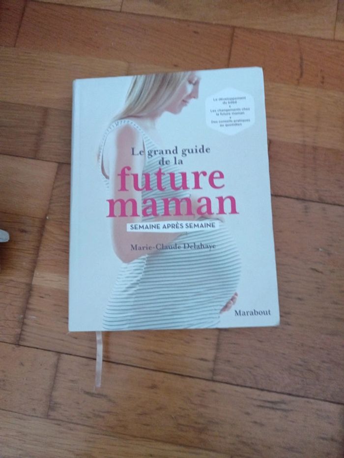 Le grand guide de la futur maman