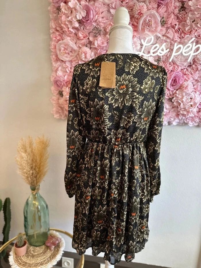 Robe midi à motifs fleuris colorés taille 36 - neuve Promod - photo numéro 7