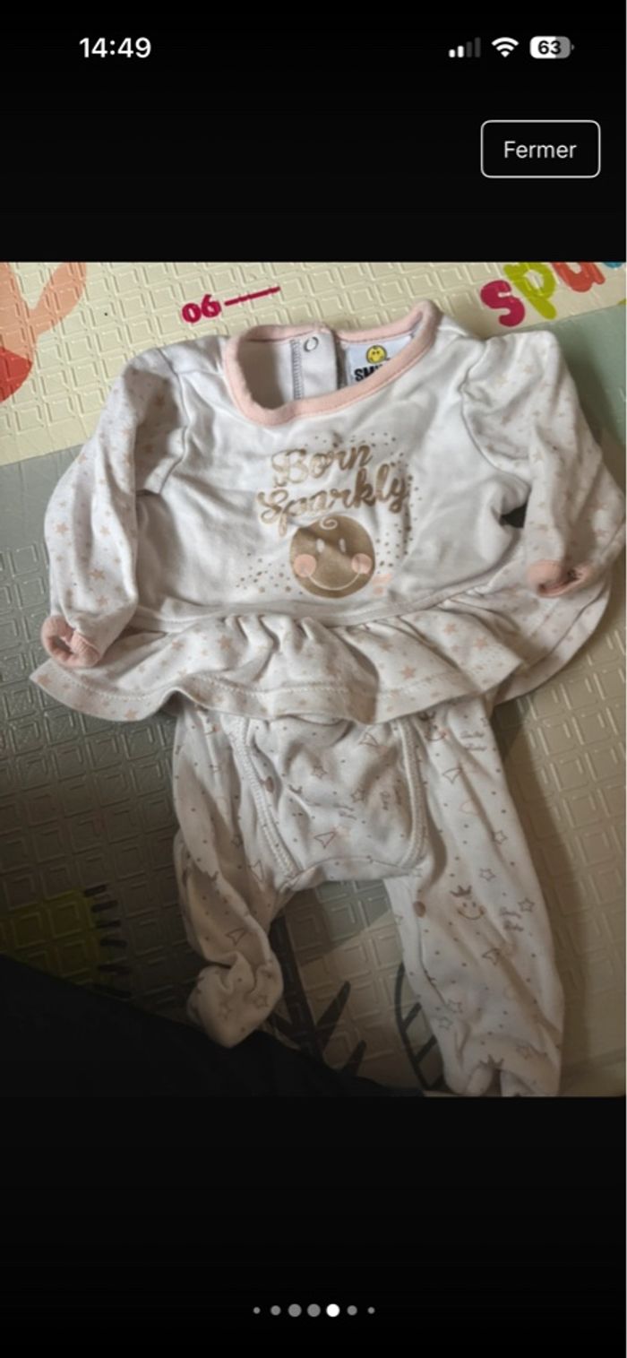 Lots de vêtements 1 mois - photo numéro 4
