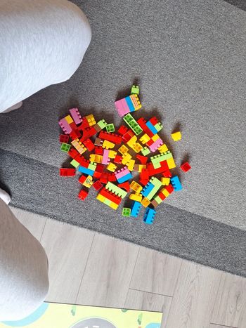 Petit lot de lego moyen