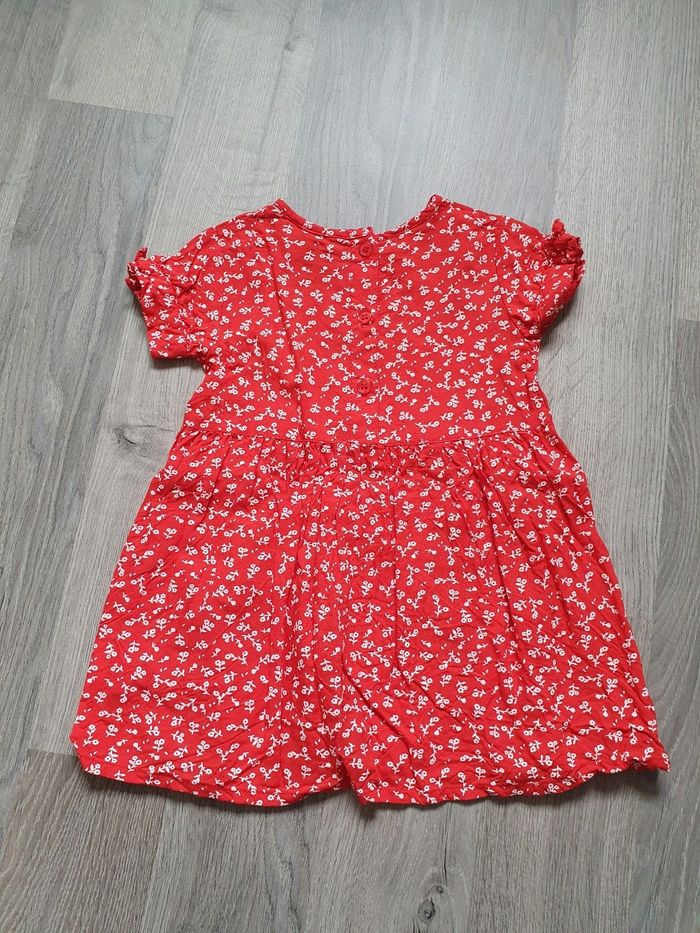 Robe - photo numéro 2