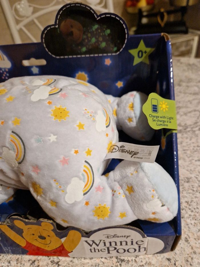 Peluche Winnie The Pooh luminescent Disney neuf - photo numéro 4