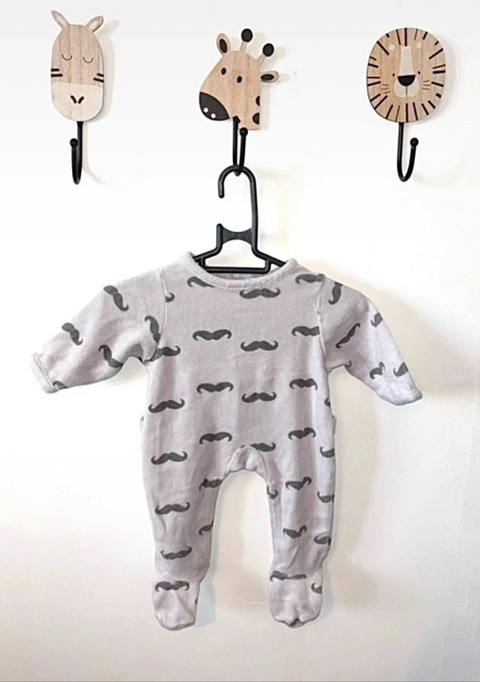 Pyjama en velours taille 0 mois