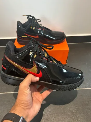 Nike Lebron Nxxt Gen - Noir rouge  - taille 45 - hommes- basketball