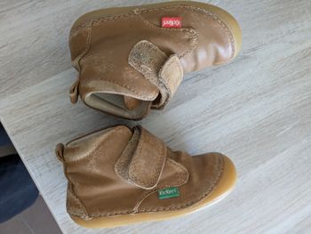Bottillons Kickers modèle Sabio taille 23 