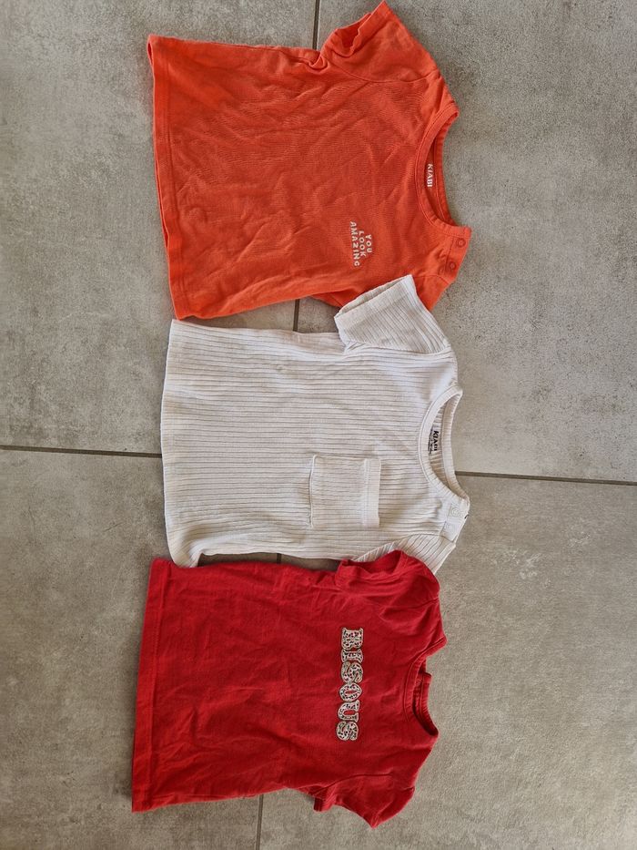 Lot Tee-shirt bébé fille 6 mois