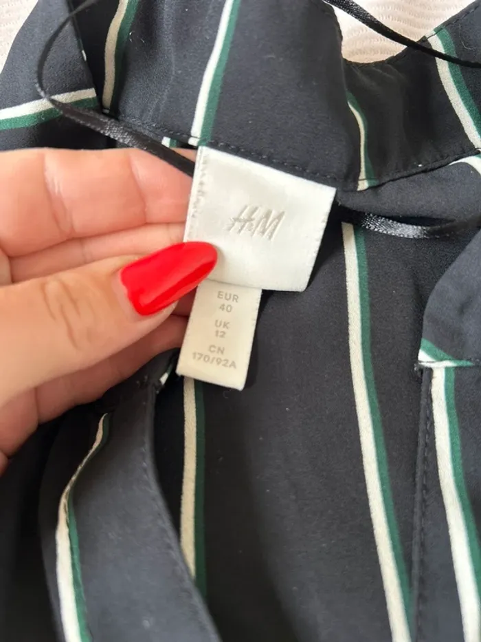 Robe chemise H&M noir vert blanc taille 40 - photo numéro 6