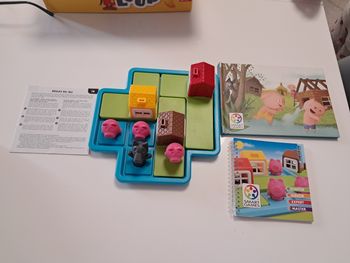 Jeu casse tete 3 petits cochons