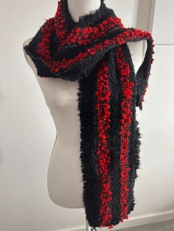 Écharpe rouge et noire Vintage 19x175cm