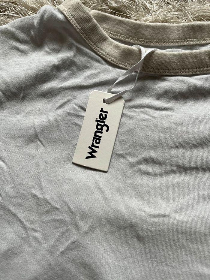 T-shirt court Wrangler color block M neuf avec étiquette - photo numéro 3