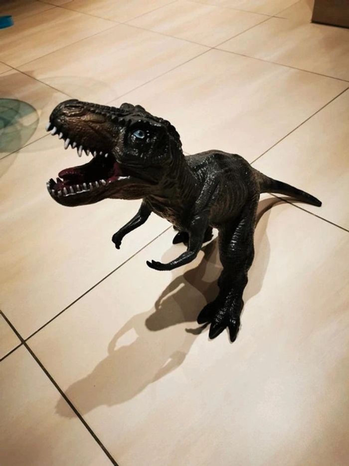 Grand dinosaure - photo numéro 2