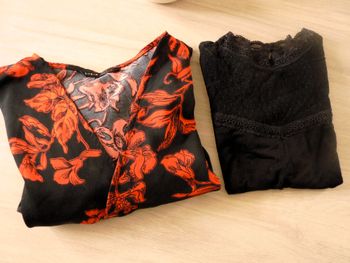 Body bodie femme S 36 jennyfer shein noir et imprimé rouge lot TBE