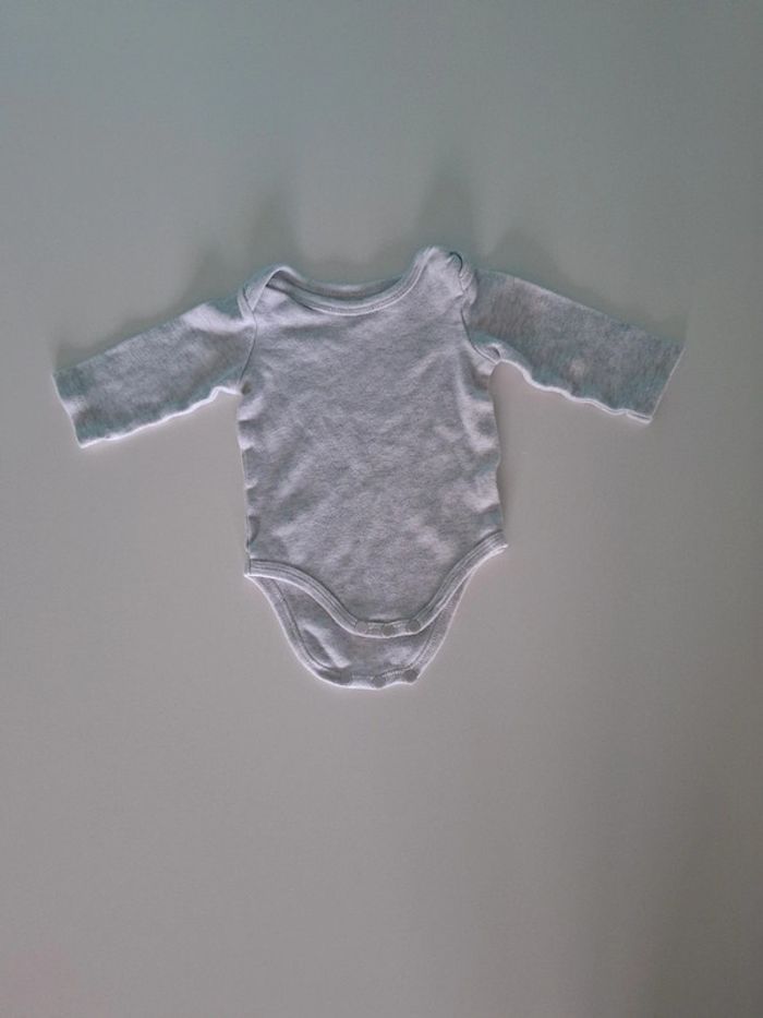 Body gris