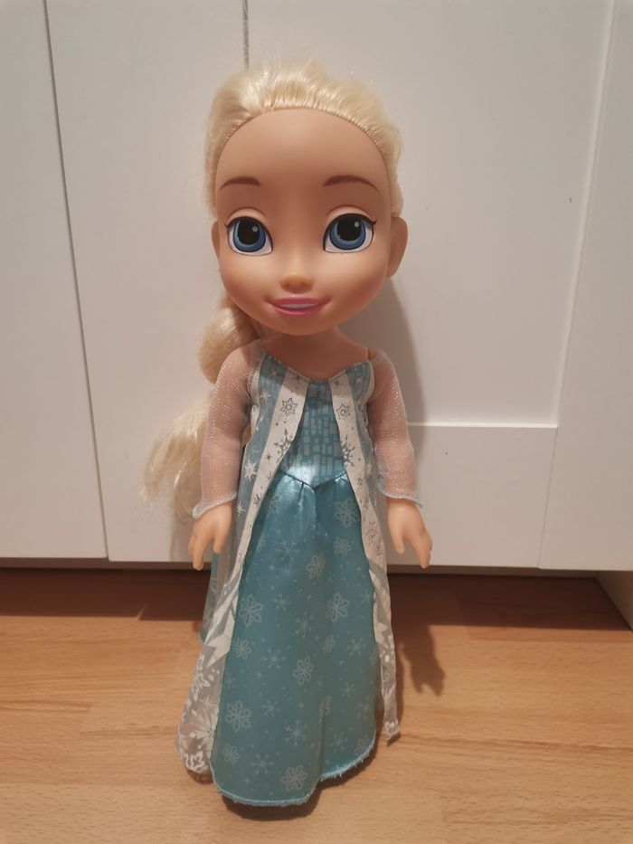Poupée Disney Elsa