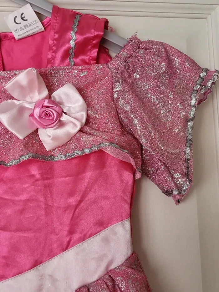 Robe de princesse rose à paillettes  - Déguisement - photo numéro 4