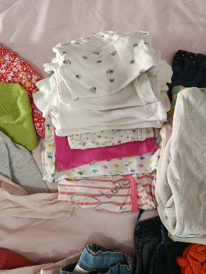 Lot vêtements fille 6 mois - photo numéro 7