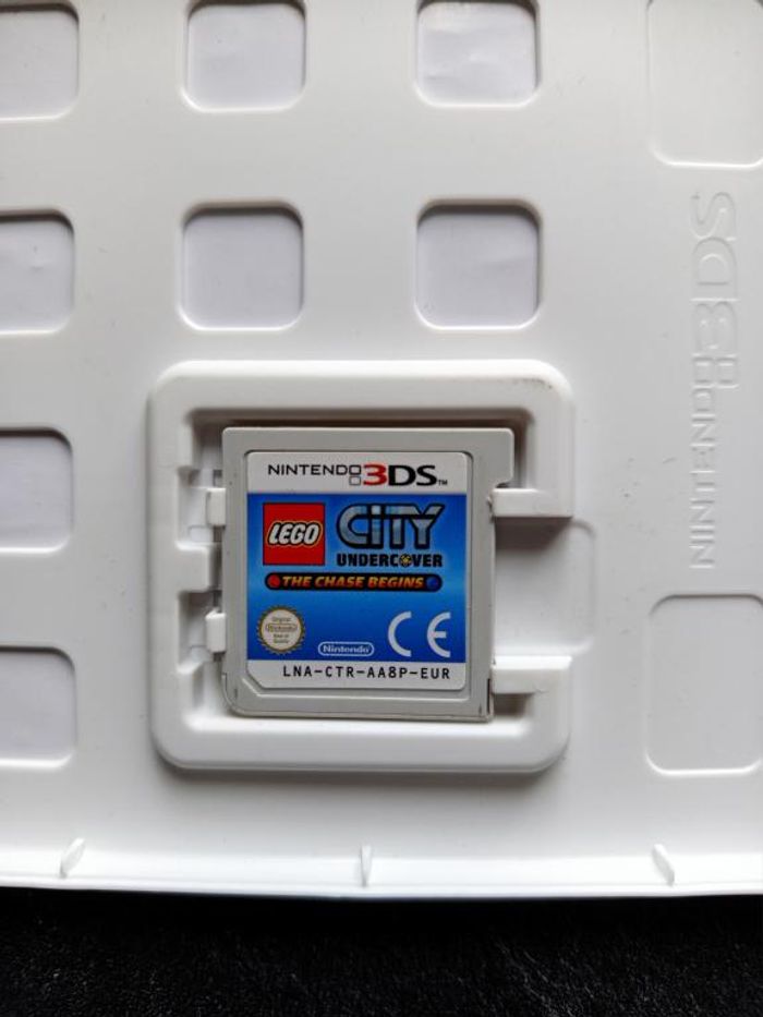 Nintendo - 3DS - Lego - City undercover - The chase begins - photo numéro 7