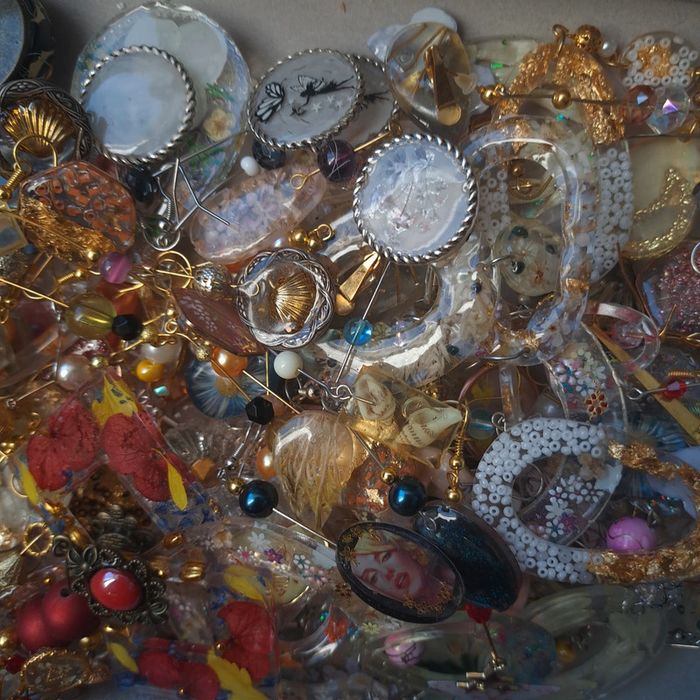 Lot de boucles d'oreilles pendante multicolore artisanale résine - photo numéro 4