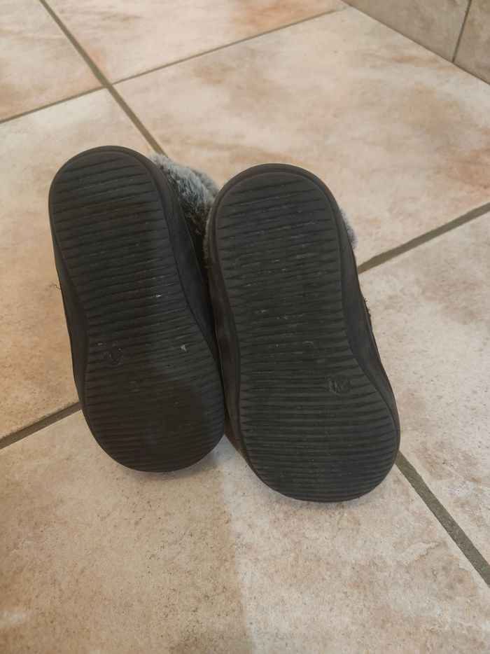 Bottine fille en parfait état taille 21 - photo numéro 5