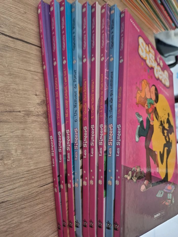 Lot de 9 bandes dessinées Les Sisters