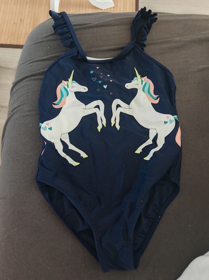Maillot de bain 8 ans - photo numéro 1