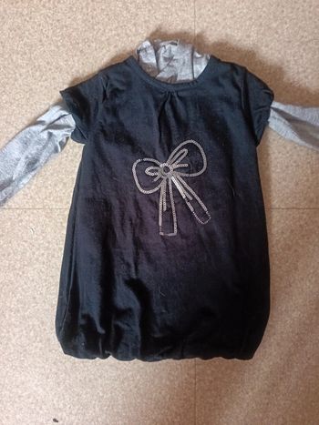 Robe avec un t-shirt 12 mois