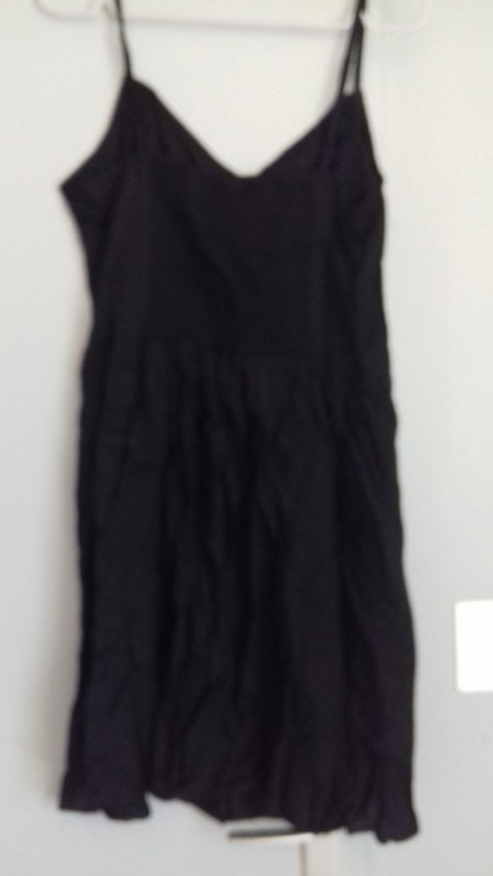 robe noire taille 40   H&M - photo numéro 2
