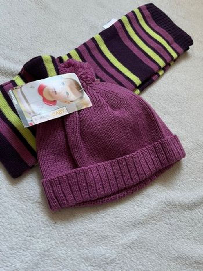 Ensemble bonnet et écharpe fille Taille 2 ans Neuf - photo numéro 3