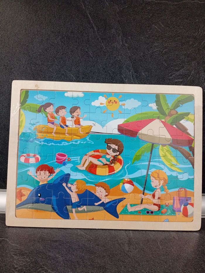 Puzzle bois 60 pièces theme vacances mer