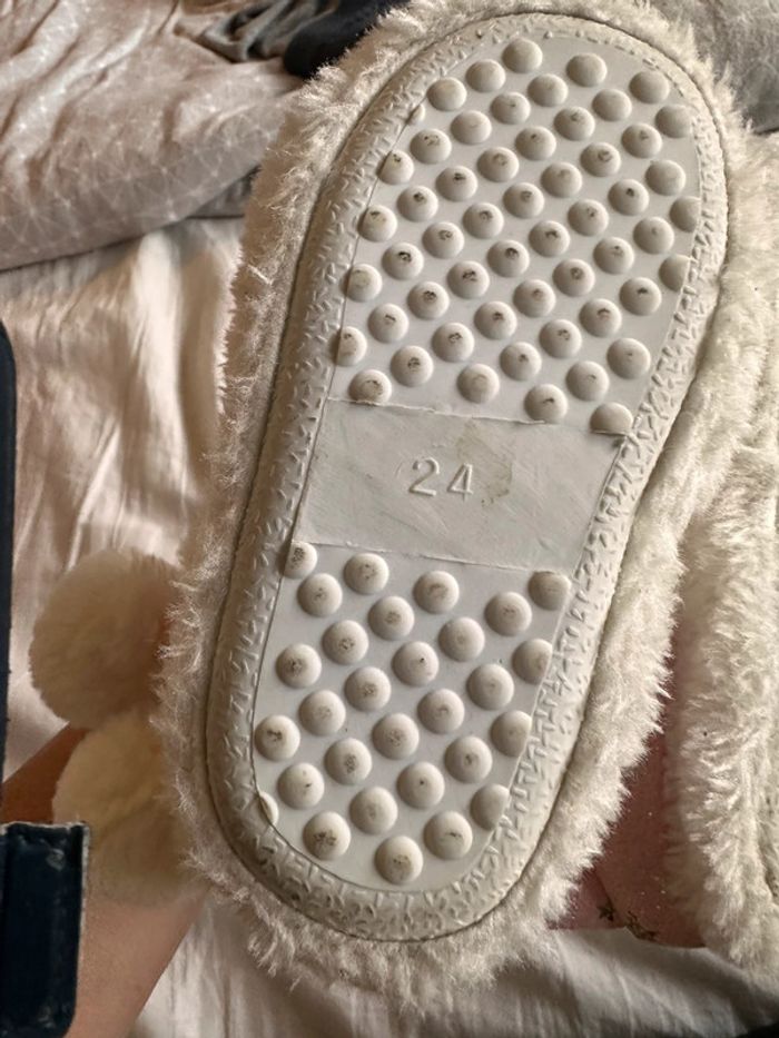 Jolis chaussons 24 - photo numéro 3