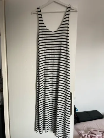 Robe midi Mango XS