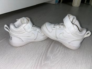 Nike court borough mid