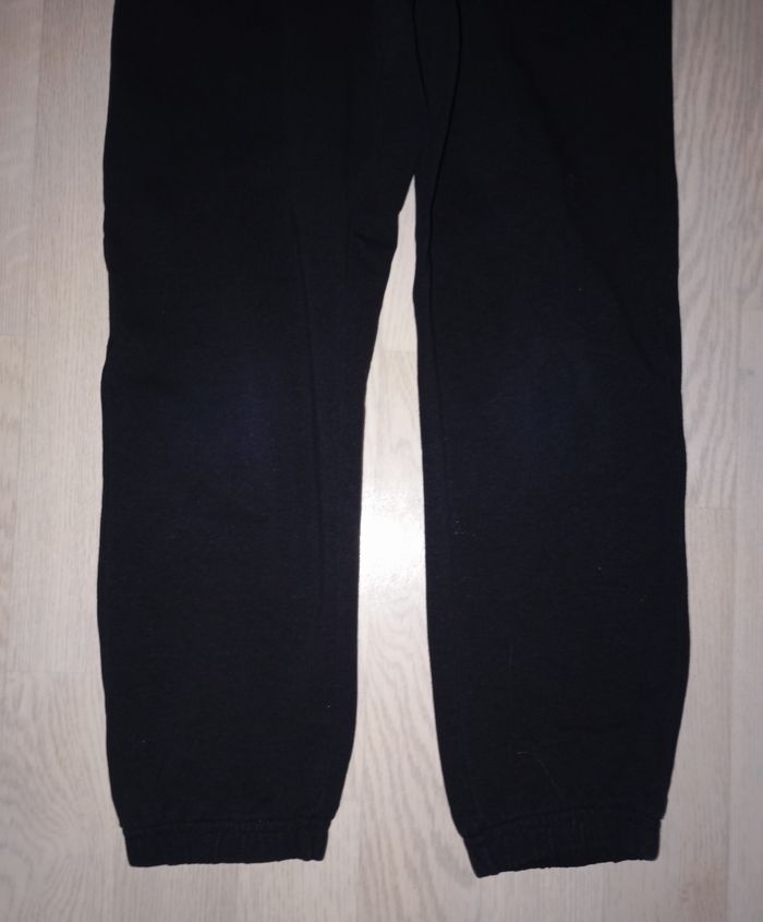 Pantalon de jogging noir Energetics
T. 8 ans