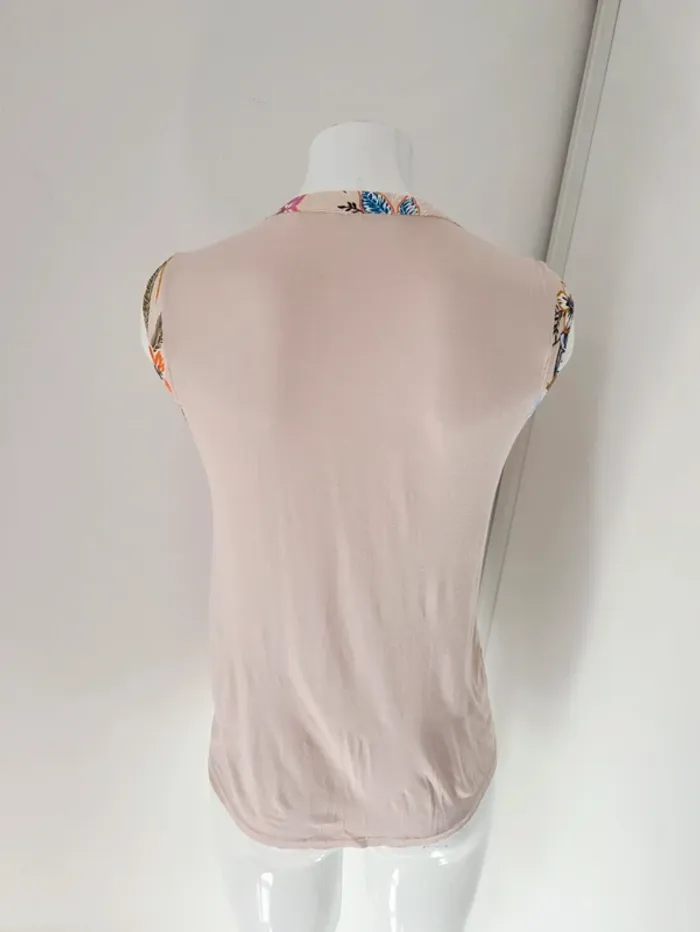 Belle blouse Naf Naf XS (34) - photo numéro 6