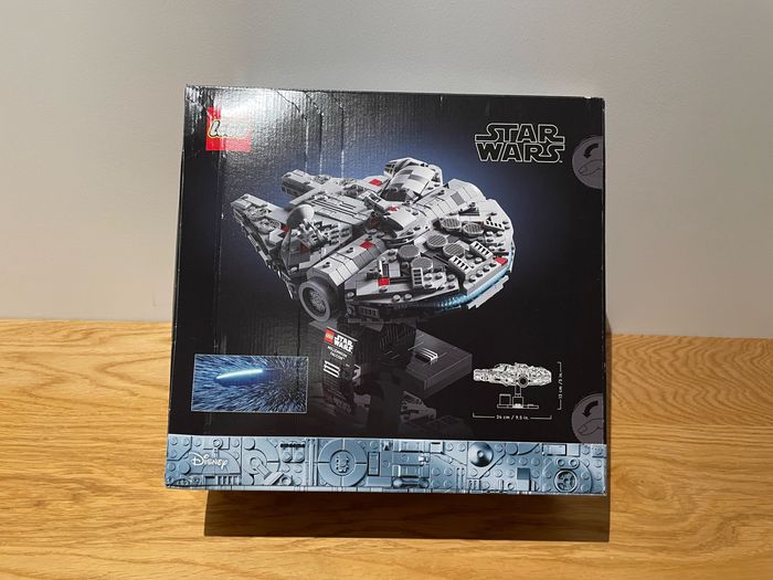 Lego Star Wars 75375 Millennium Falcon™ - photo numéro 2